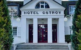 Hotel Ostrov